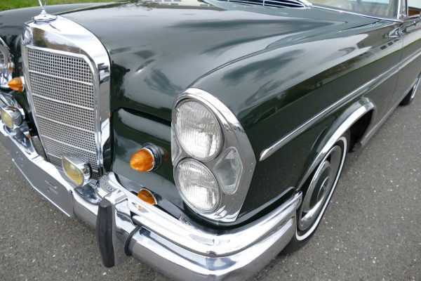 1967 Mercedes-Benz 300SE Coupe - Image 17