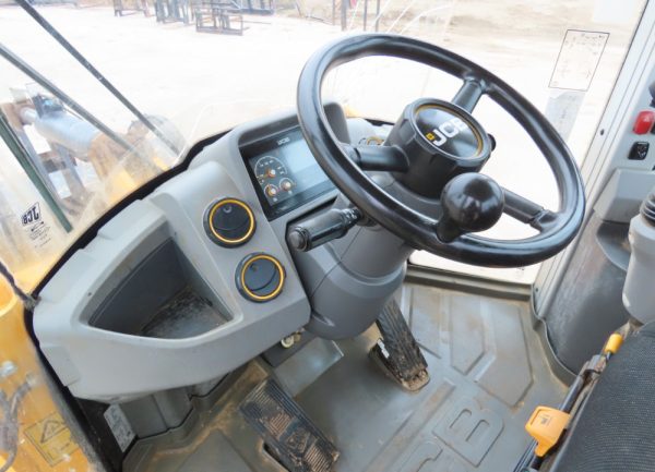 2017 JCB 427 Wheel Loader A/C Cab Hydraulic Q/C Bucket Aux Hyd - Image 17