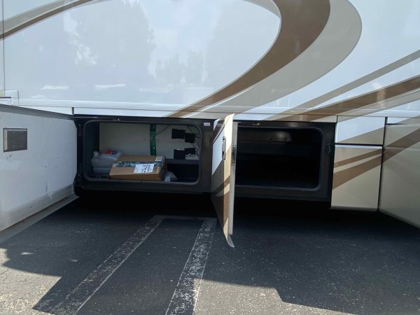 2013 Fleetwood Excursion 33A - Image 17