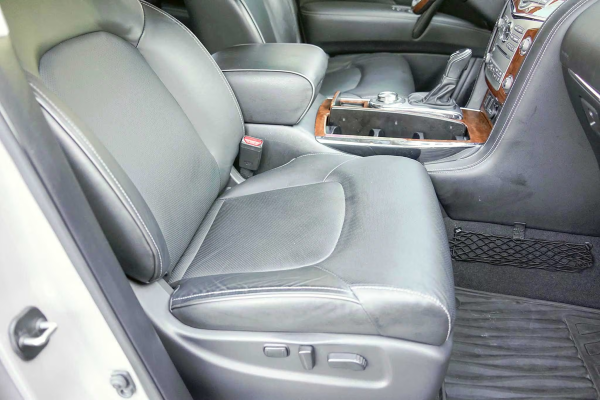 2019 Infiniti QX80 Luxe - Image 18