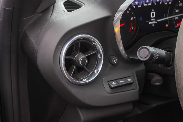 2020 Chevrolet Camaro ZL1 Coupe - Image 18
