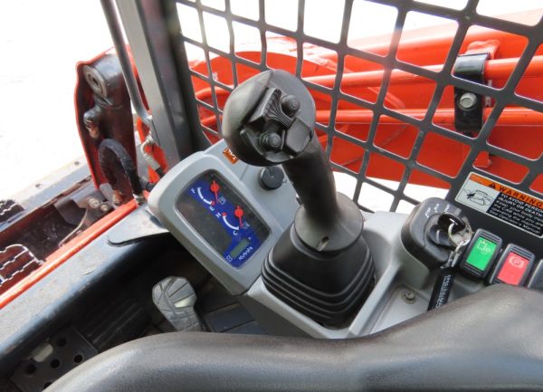2020 Kubota SVL75-2 Skid Steer Track Loader - Image 19