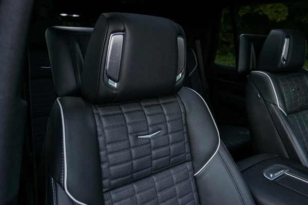 2024 Cadillac Escalade V - Image 20