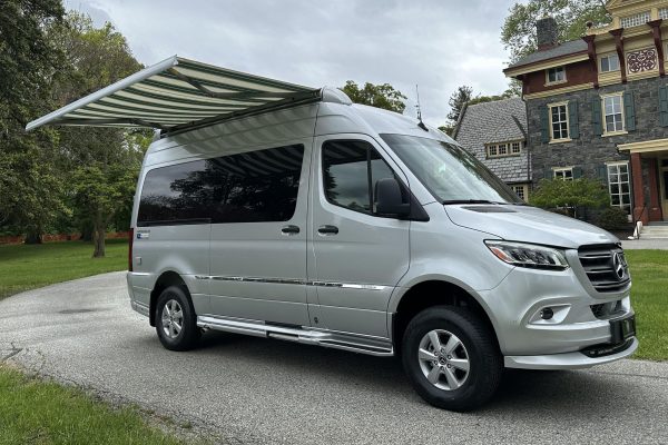 2020 Airstream Interstate 19 Tommy Bahama Edition 4x4