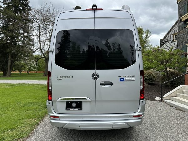 2020 Airstream Interstate 19 Tommy Bahama Edition 4x4 - Image 30