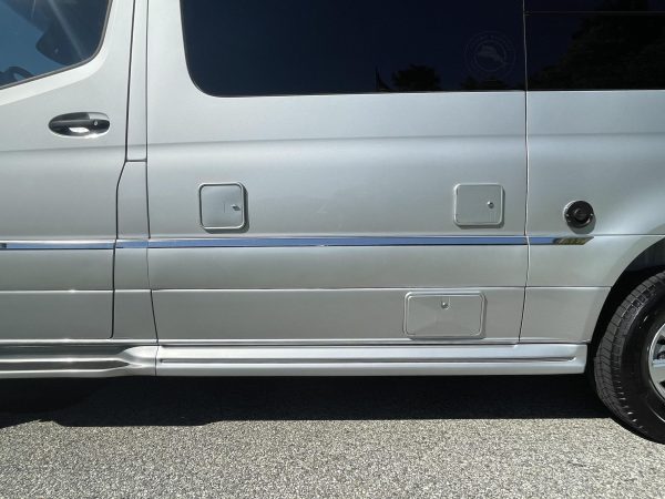 2020 Airstream Interstate 19 Tommy Bahama Edition 4x4 - Image 35
