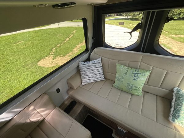 2020 Airstream Interstate 19 Tommy Bahama Edition 4x4 - Image 57