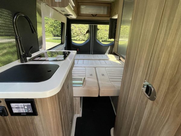 2020 Airstream Interstate 19 Tommy Bahama Edition 4x4 - Image 63