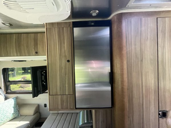 2020 Airstream Interstate 19 Tommy Bahama Edition 4x4 - Image 93