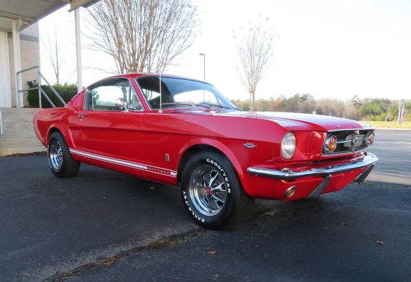 1965 Ford Mustang GT 2+2 Fastback - Image 3