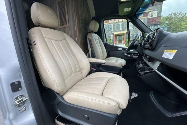 2020 Airstream Interstate 19 Tommy Bahama Edition 4x4 - Image 139