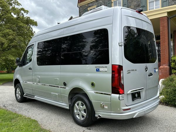 2020 Airstream Interstate 19 Tommy Bahama Edition 4x4 - Image 140