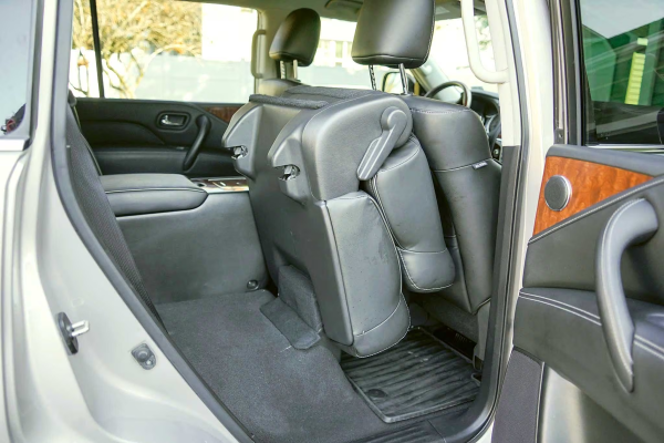 2019 Infiniti QX80 Luxe - Image 21
