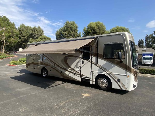 2013 Fleetwood Excursion 33A - Image 21