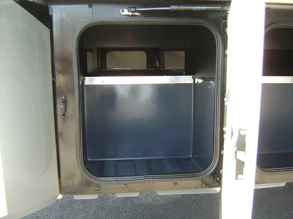 2015 Fleetwood Bounder Classic 36H - Image 62