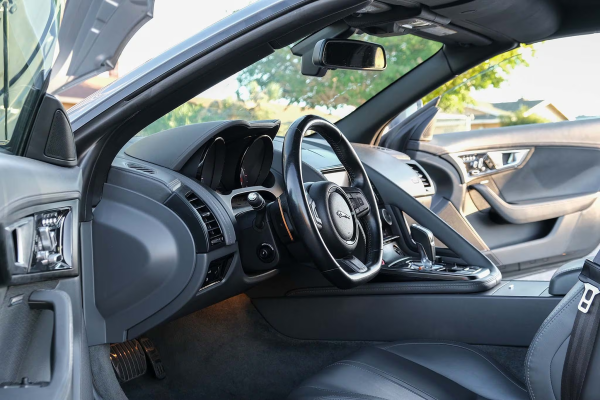 2014 Jaguar F-Type S Convertible - Image 22
