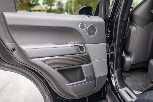 2022 Land Rover Range Rover Sport SVR Carbon Edition - Image 22