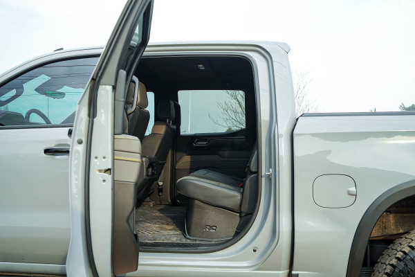 2024 Chevrolet Silverado 1500 ZR2 - Image 14