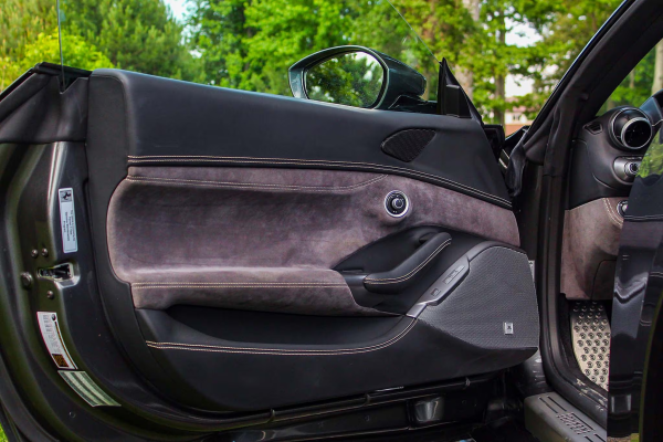 2019 Ferrari Portofino - Image 22