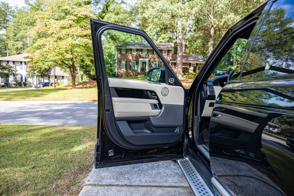 2021 Land Rover Range Rover HSE Westminster Edition - Image 23