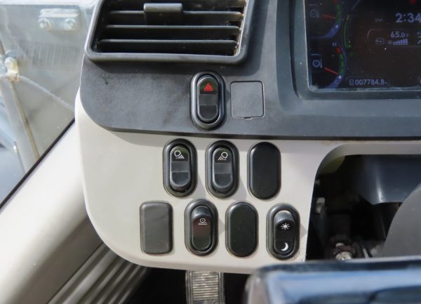 2018 Komatsu WA320-8 Wheel Loader Tractor A/C Cab Ride Control Camera - Image 23