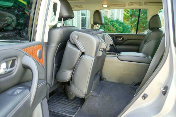 2019 Infiniti QX80 Luxe - Image 24