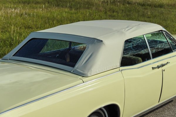 1967 Lincoln Continental Convertible - Image 24