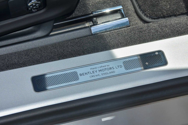 2020 Bentley Continental GT - Image 25
