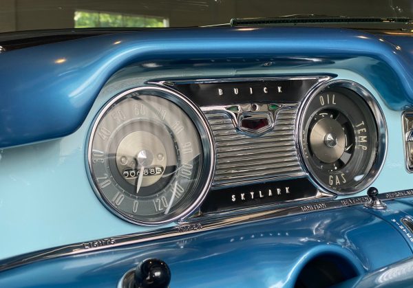 1954 Buick Skylark Malibu Blue - Image 25
