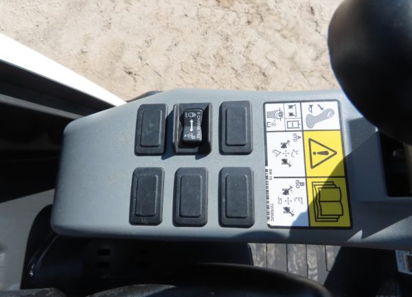 2020 Bobcat E42 Mini Excavator Rubber Tracks - Image 25
