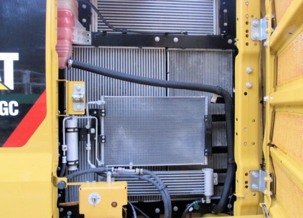 2018 Caterpillar 320GC Hydraulic Excavator Trackhoe Tractor A/C Heat - Image 25