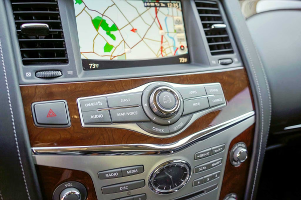 2019 Infiniti QX80 Luxe - Image 28