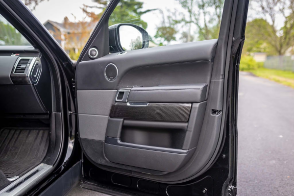 2022 Land Rover Range Rover Sport SVR Carbon Edition - Image 28