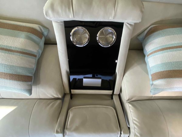 2013 Fleetwood Excursion 33A - Image 28