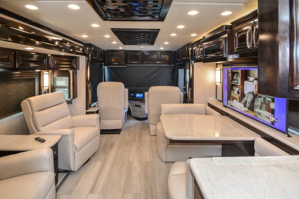2021 Newmar New Aire 3543 - Image 28
