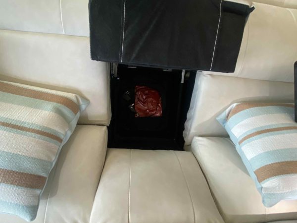 2013 Fleetwood Excursion 33A - Image 29
