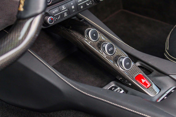 2019 Ferrari Portofino - Image 29