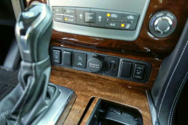 2019 Infiniti QX80 Luxe - Image 30