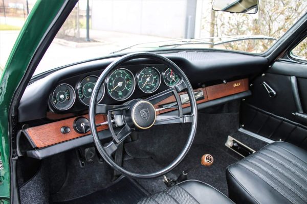 1965 Porsche 911 Coupe - Image 30