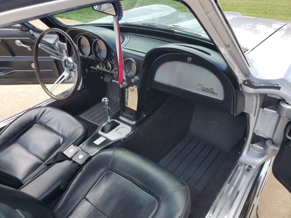 1965 Chevrolet Corvette - Image 30