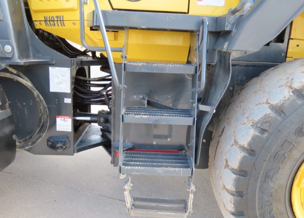 2019 Komatsu WA380-8 Wheel Loader A/C Cab Hydraulic Q/C Bucket - Image 30