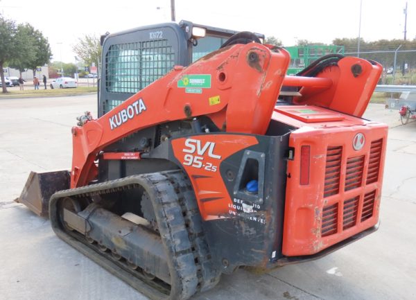 2018 Kubota SVL95-2 Skid Steer Track Loader Crawler Aux Hyd Cab Bucket - Image 4