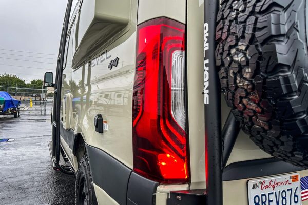 2020 Winnebago Revel 4x4 - Image 23