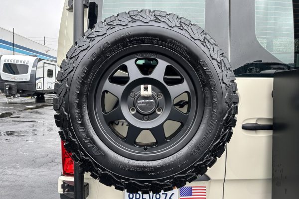 2020 Winnebago Revel 4x4 - Image 63
