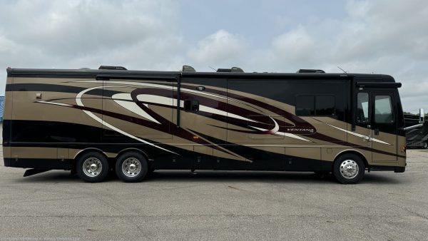 2013 Newmar Ventana 4346 - Image 4