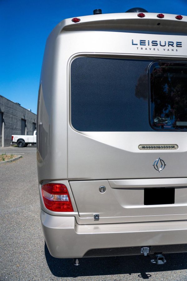 2019 Leisure Serenity S24CB - Image 2