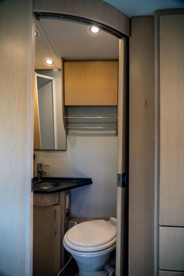 2019 Leisure Serenity S24CB - Image 11