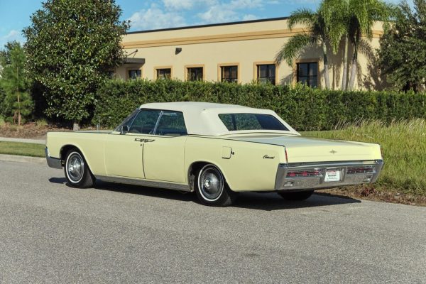 1967 Lincoln Continental Convertible