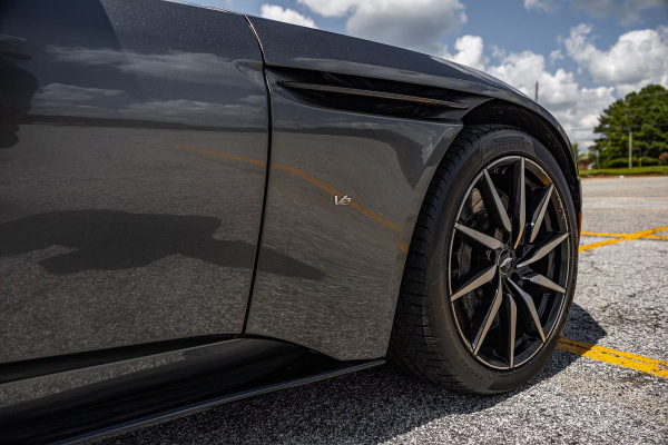 2017 Aston Martin DB11 Launch Edition - Image 31