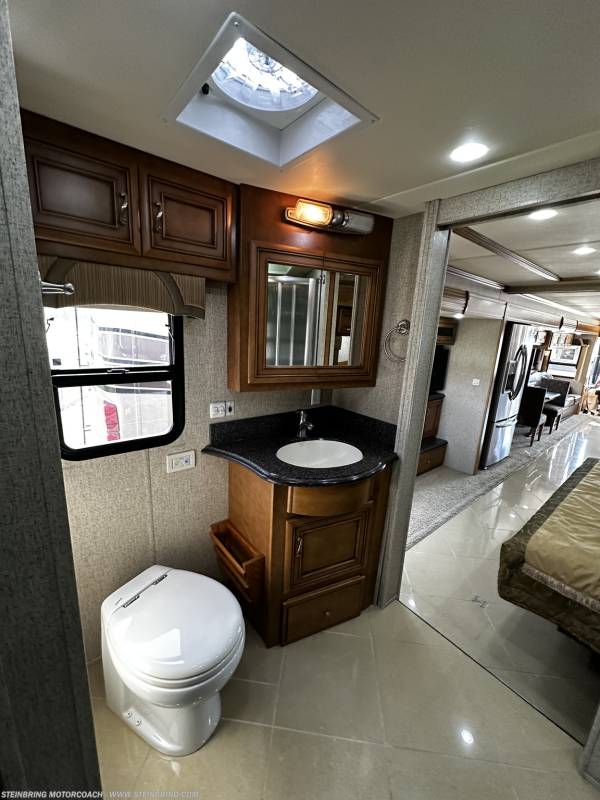 2013 Newmar Ventana 4346 - Image 32
